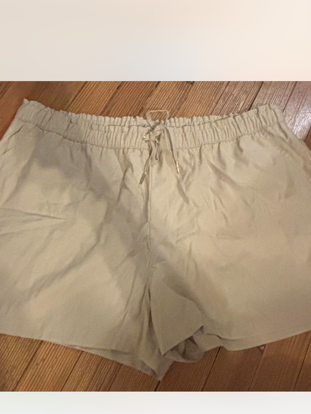 Tommy Hilfiger Women's Beige Athletic Drawstring Shorts